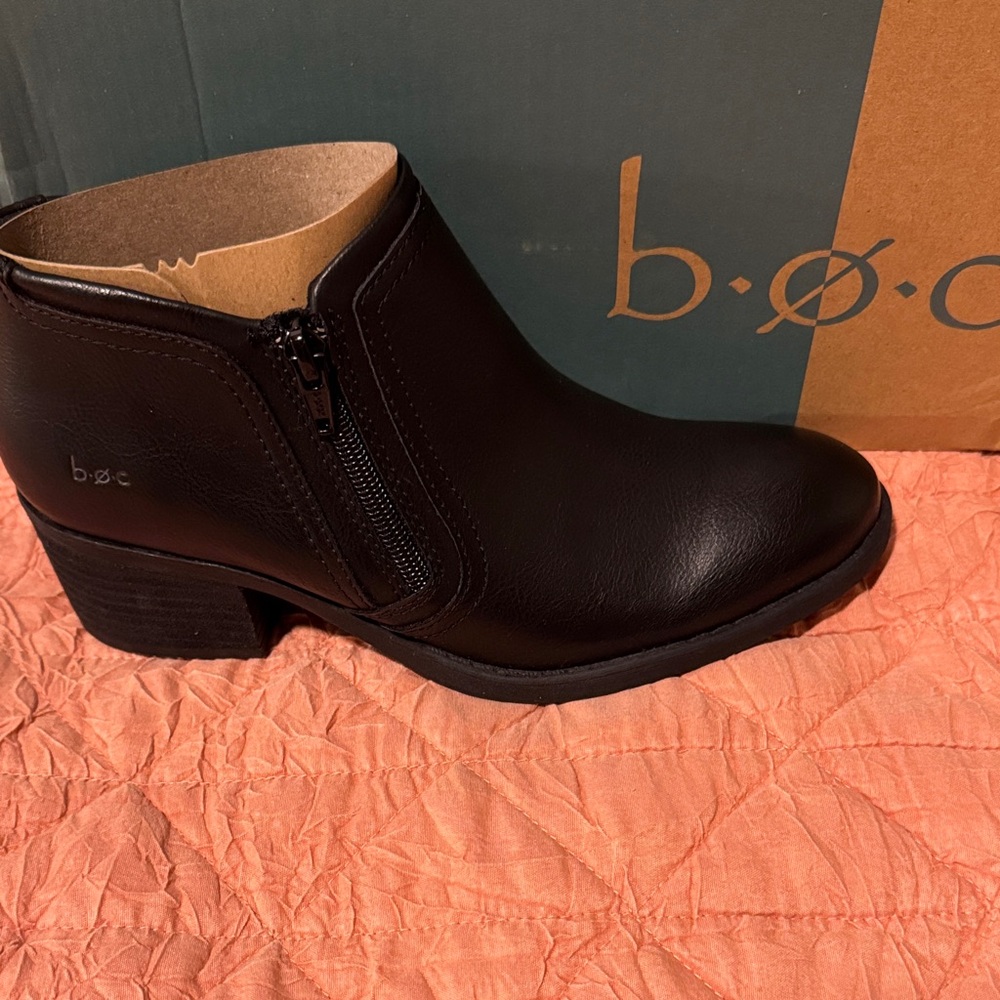 b.o.c. Women's Dark Brown Ankle Booties